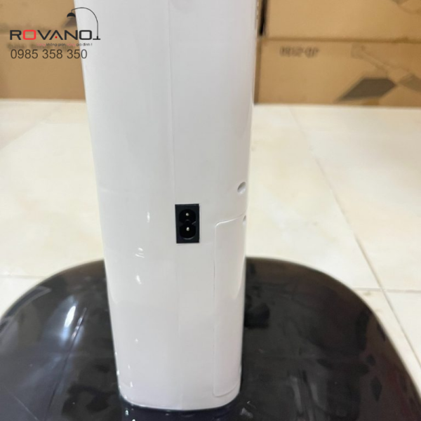 Quạt năng lượng mặt trời RQL – F13