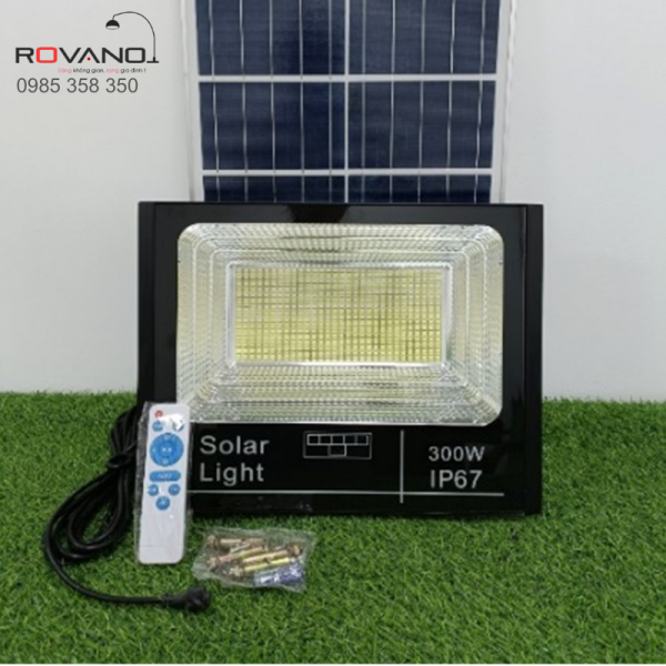 Đèn pha năng lượng mặt trời 300W
